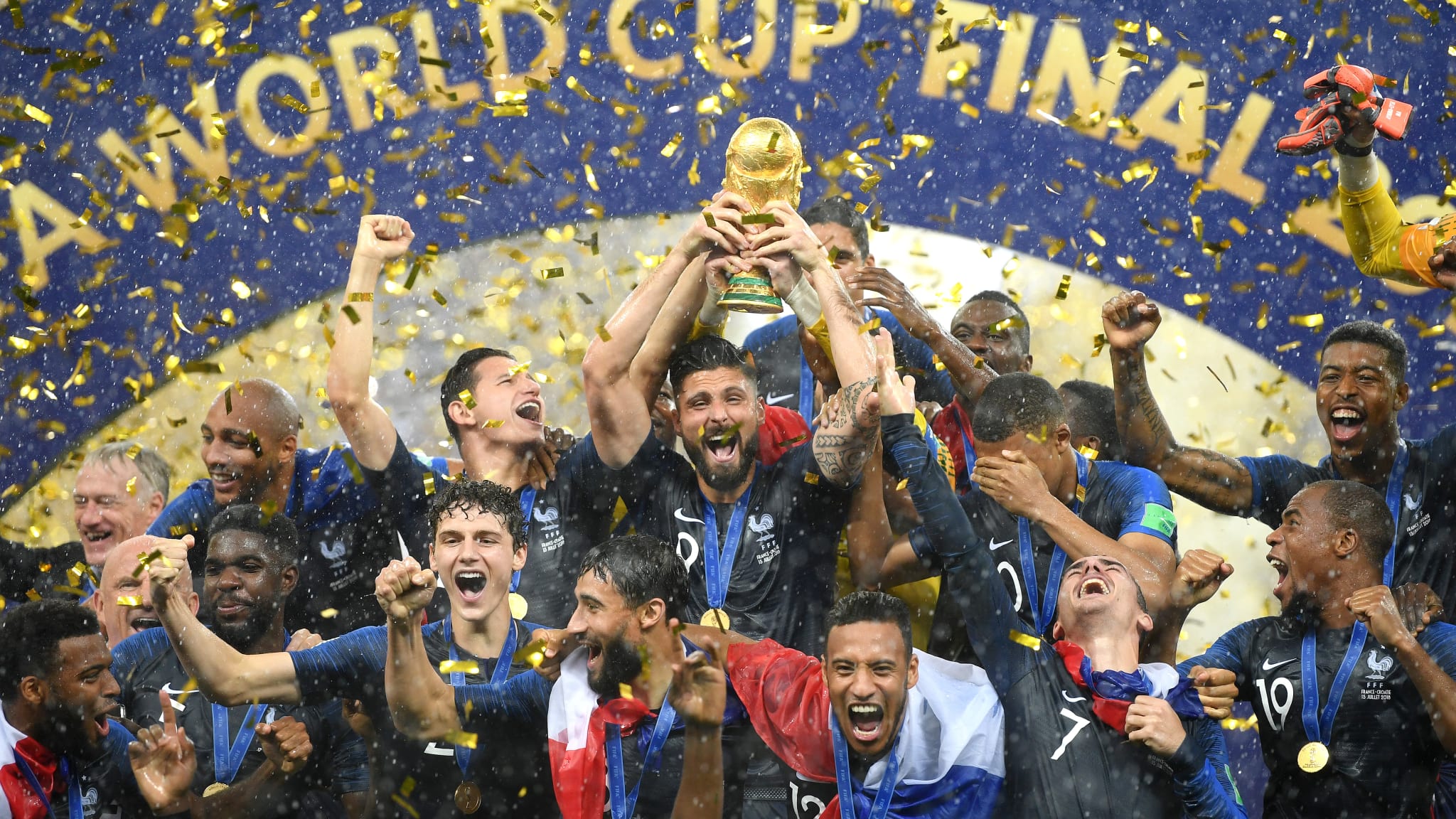 Francia primero en el mundo del fútbol