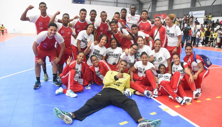Representantes de Balonmano de la Zona Metropolitana en los Juegos Deportivos Nacionales Hermanas Mirabal 2018.